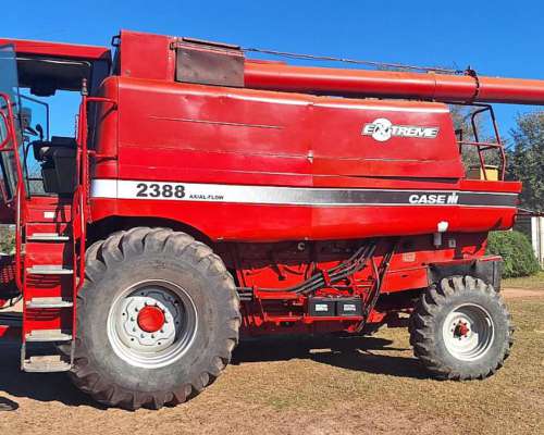 Cosechadora Case IH 2388 - Cabezal 30 Pies