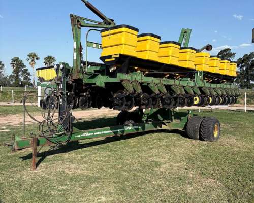 John Deere 1740, 16 a 52