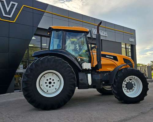 Valtra AR 220 - 2016 - con Piloto Trimble