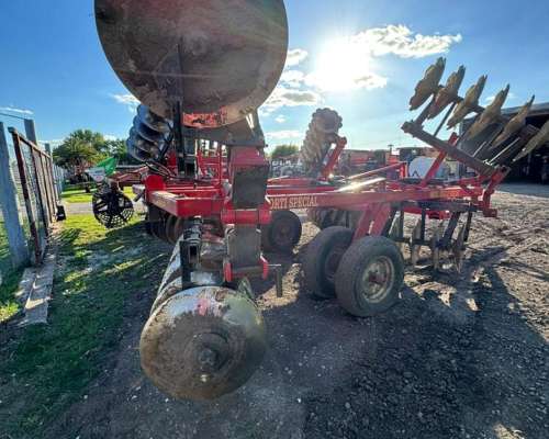 Rastra Desencontrada Corti Usada