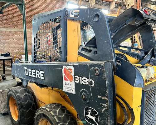 Minicargadora John Deere 318d