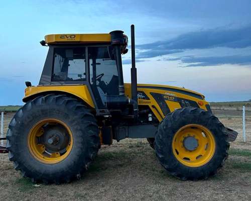 Tractor Pauny 250 año 2018
