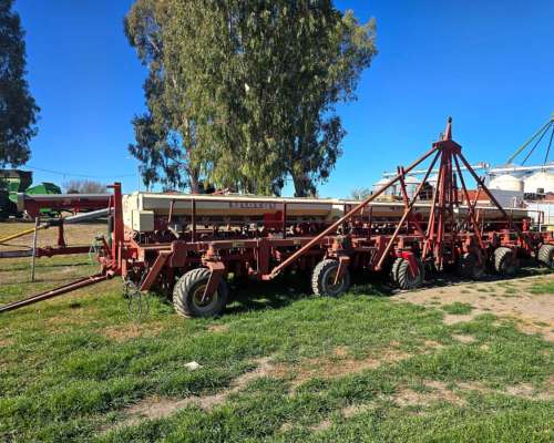 Sembradora Giorgi Precisa 8000 de 27 a 52 cm