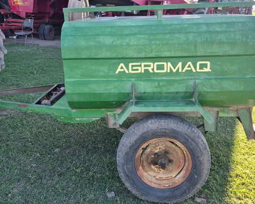 Acoplado Batan para Combustible , Agromaq, 1500 Litros