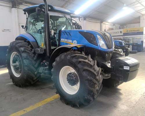 Tractor New Holland Modelo T7215 44 Caja Full Power Shift