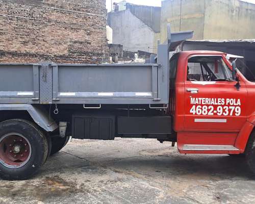 Camión Chevrolet C60 – 1969 – Volcador y Porta Palet