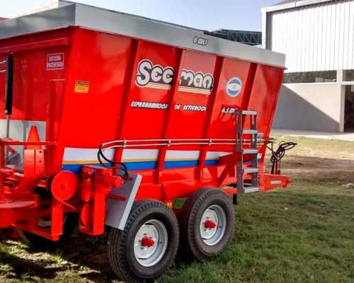 Desparramadores de Estiercol Solido Secman DP8 de 8 M3