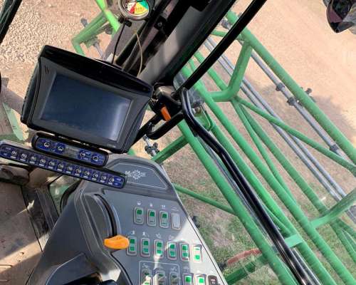 Pulverizadora Metalfor 7030 2018 - Botalon de 29mt 9 Cortes