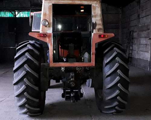 Tractor Fiat 800e muy Bueno