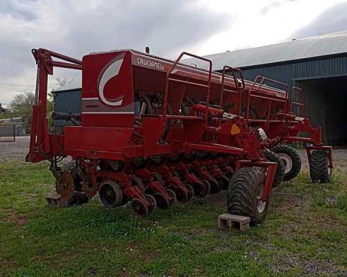 Sembradora Crucianelli Gringa V