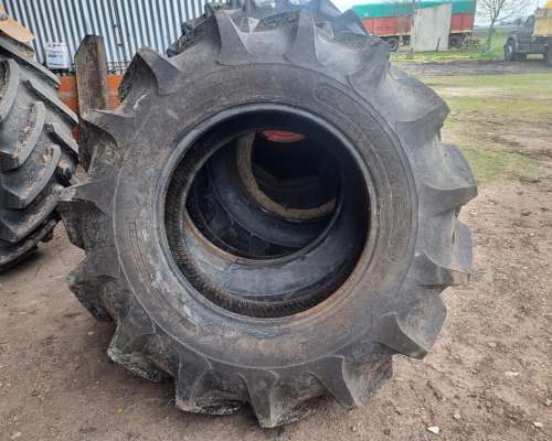 Gomas Palas Goodyear Tractor Cosechadora