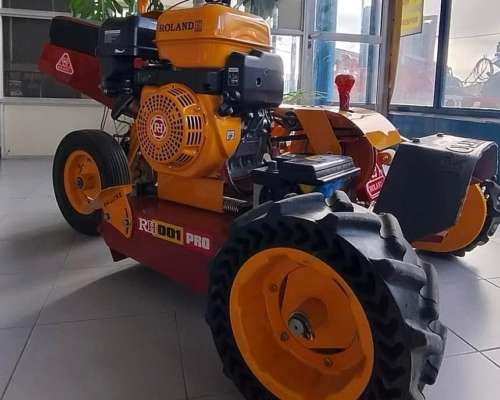 Tractor Cortar Cesped y Desmalezadora