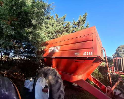 Vendo o Permuto Autodescargable Ombu de 8,5tt