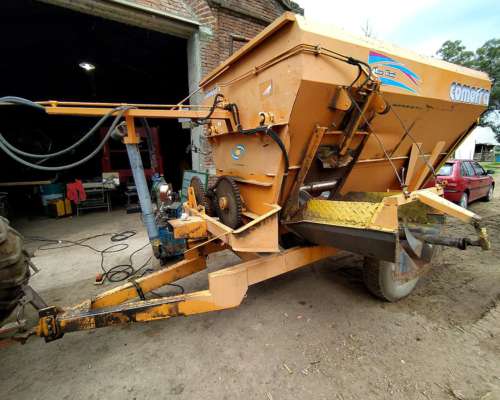 Mixer Horizontal Comofra - 6 M3 - Balanza Magris - EXC EST