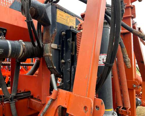 Sembradora Fercam Neumatica Usada