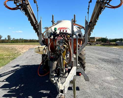 Pulverizador Ombu PA 3000.de 3000 Lts de Capacidad
