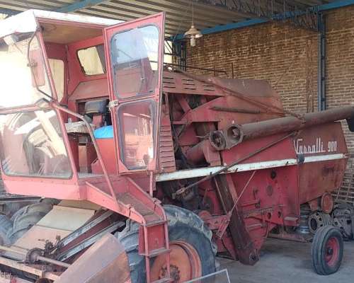 Cosechadora Vassalli 900 Funcionando