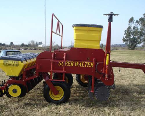 Sembradora de Grano Grueso Super Walter W1000