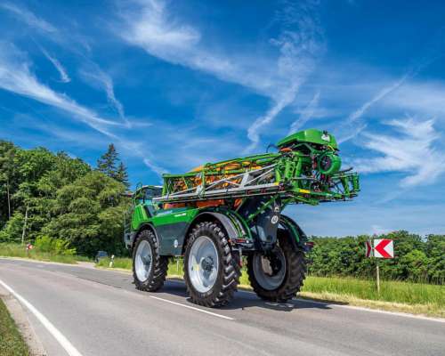 Pulverizadora Automotriz Amazone Pantera (premium 7000 L)