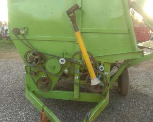 Moledora de Rollos y Granos Marca Juarez