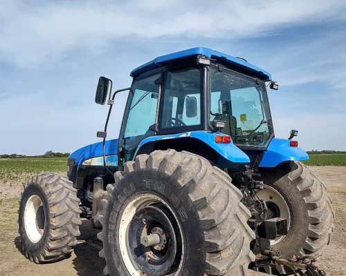 Tractor New Holland TM150 año 2005 en Perfecto Estado