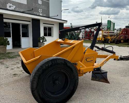 Pala NOVA200 Semi Nueva.