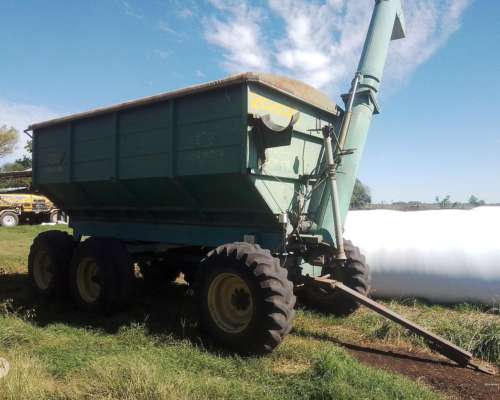 Tolva Autodescargable Richiger 14 Toneladas