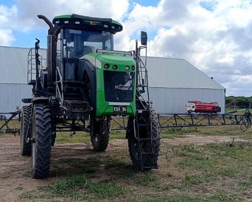 Pulverizadora Metalfor 7040 2015 - 32 MT - Piloto Plantium