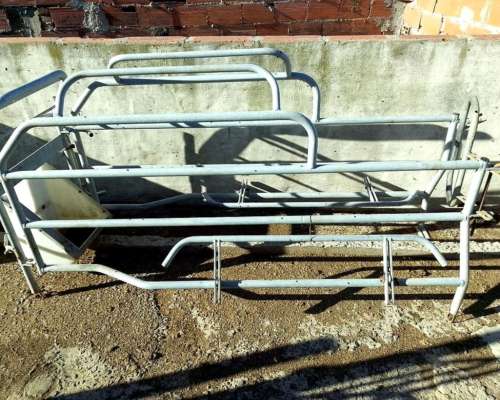 Vendo Parideras para Cerdas Usadas