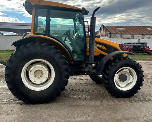 Tractor Valtra 114 Usado