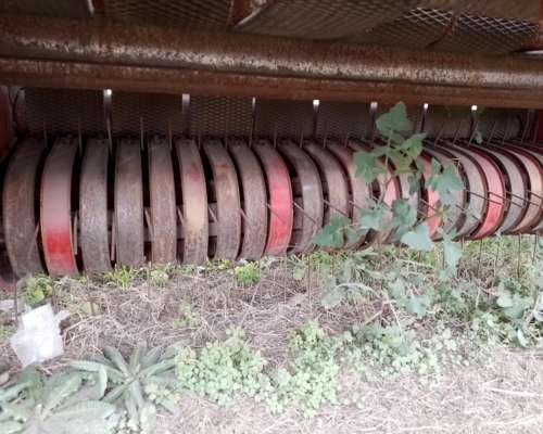 Rotoenfardadora Mainero Modelo 5880