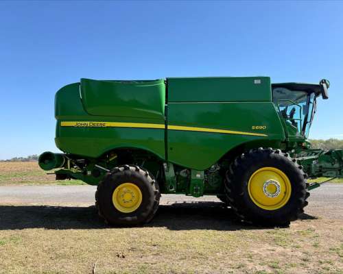 John Deere S690 Cosechadora Pocas Horas