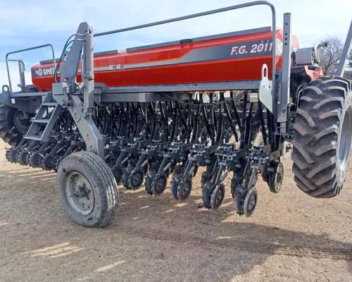 Sembradora Gimetal de Grano Fino
