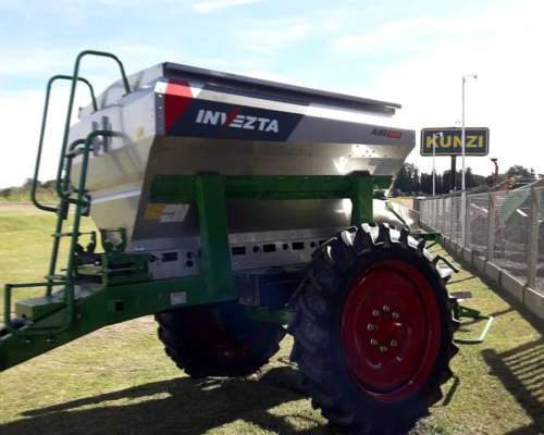 Fertilizadora Invezta AIR 3000