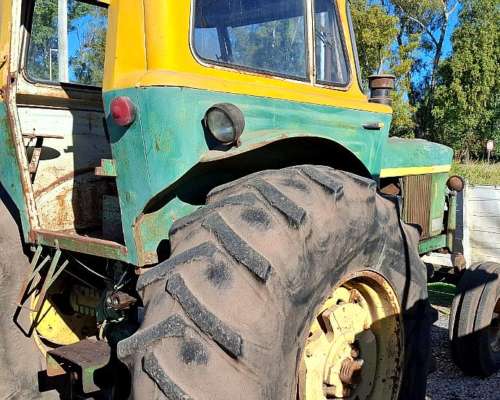 Tractor Jhon Deere 4420
