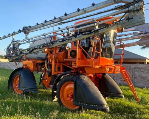 Jacto Uniport 2500 Litros