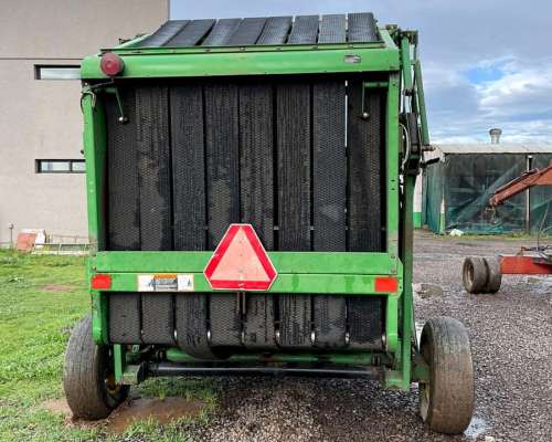 Enrolladora Jhon Deere 535