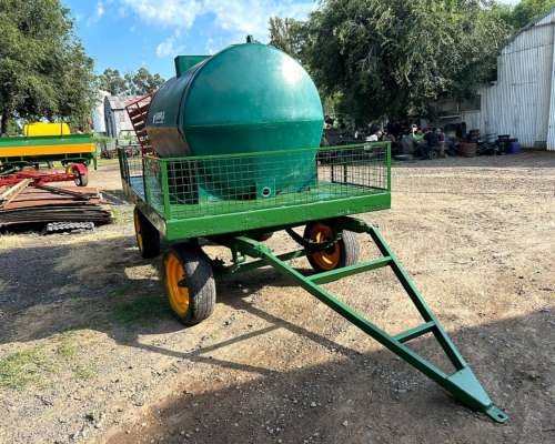 Tanque de Apoyo 2.200 Lts