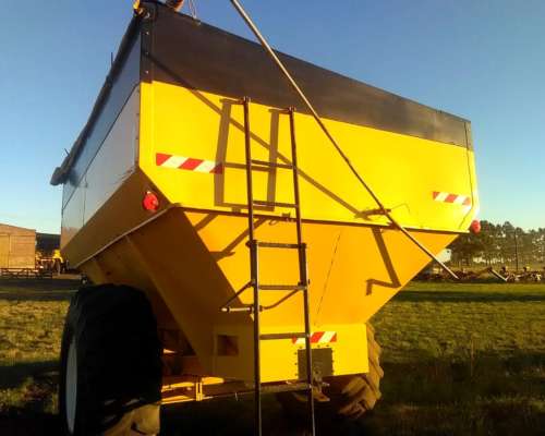 Tolva Autodescargable Cestari. 14 TN.