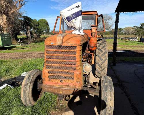 Vendo Tractor Fiat 60