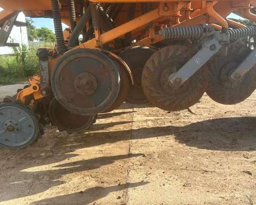 Sembradora Agrometal MX33 Maxima Autonomia, Mod 2005