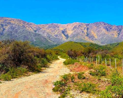 🏞️𝟑 𝐇𝐚𝐬 𝐓𝐫𝐚𝐬𝐥𝐚𝐬𝐢𝐞. 𝐋𝐨𝐦𝐚 𝐁𝐨𝐥𝐚 𝐂𝐛𝐚