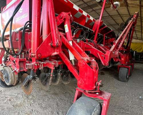 Crucianelli Pionera 61 a 17 con Alfalfero y Kit a 35 y 52 52