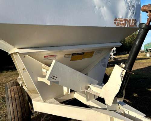 Fertilizadora Tyler Usada al Voleo