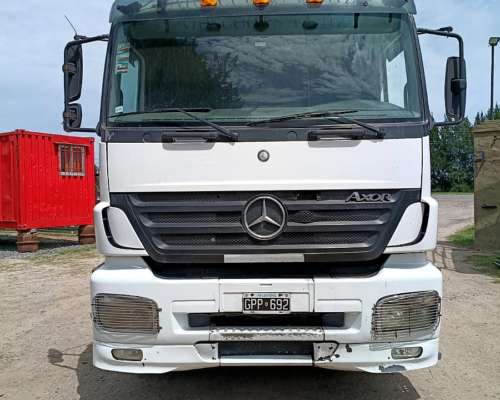Camion Axor 1933 6X2 Tractor