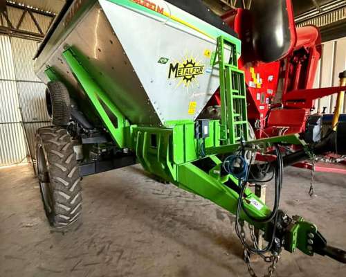 Fertilizadora Metalfor FSA 4000 Lts