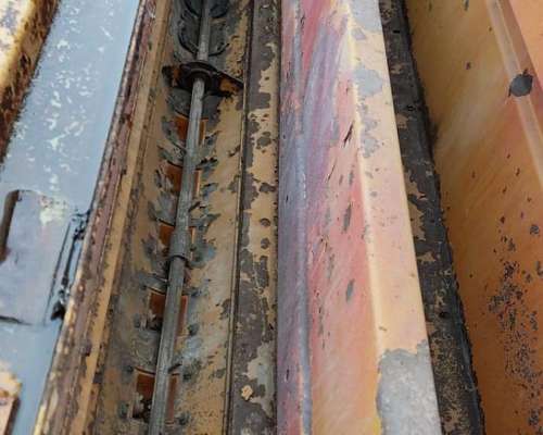 Sembradora Fabimag FG01 35 Surcos a 21 cm con Alfalfero 2009