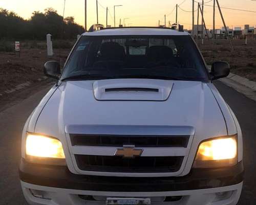 Chevrolet S10 2011 Full