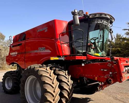 Cosechadora Case IH 7250 Automation, año 2023, Draper 45