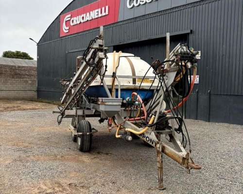 Pulverizador de Arrastre Pony 3000 Lts
